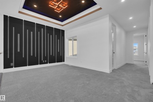 415 Pine Point(E), Leduc, AB - Indoor Photo Showing Other Room