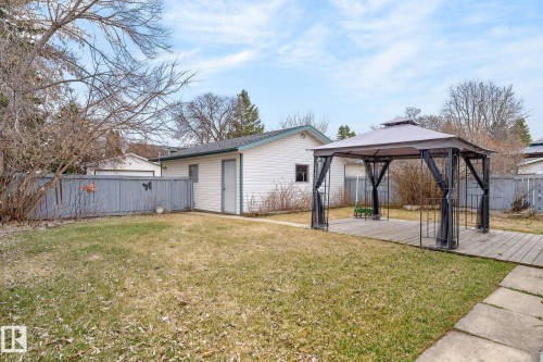 17 Brookside Crescent, Spruce Grove, AB - Outdoor