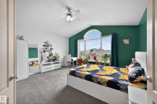 15408 49 Street, Edmonton, AB - Indoor Photo Showing Bedroom