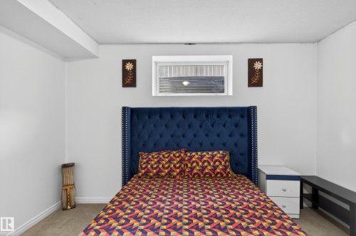 15408 49 Street, Edmonton, AB - Indoor Photo Showing Bedroom