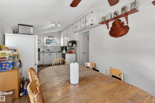 5 O'Brien Drive, Fort Saskatchewan, AB - Indoor Photo Showing Dining Room