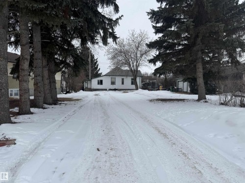 5 O'Brien, Fort Saskatchewan, AB - Outdoor