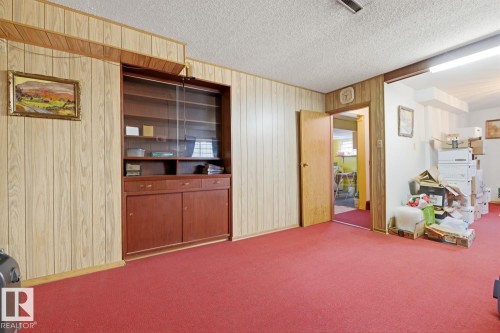 9745 68 Avenue, Edmonton, AB - Indoor Photo Showing Other Room