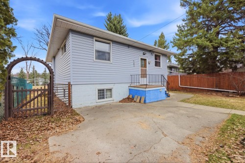 9745 68 Avenue, Edmonton, AB - Outdoor