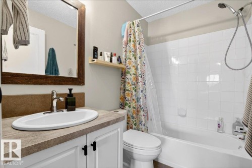 Four piece ensuite - 210 11620 9A Avenue, Edmonton, AB - Indoor Photo Showing Bathroom