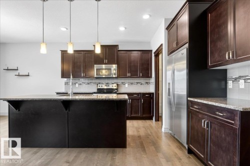 5912 19 Avenue, Edmonton, AB - Indoor Photo Showing Kitchen With Upgraded Kitchen