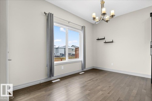 5912 19 Avenue, Edmonton, AB - Indoor Photo Showing Other Room