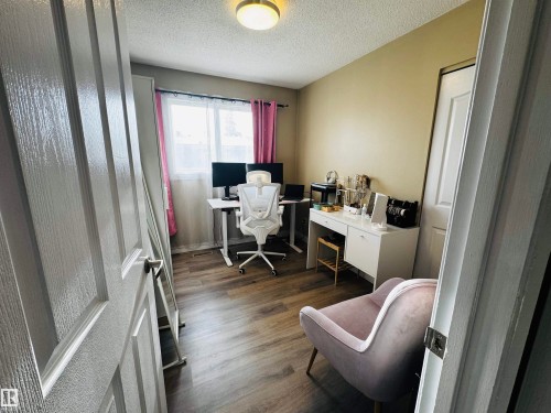 11452 152B Avenue, Edmonton, AB - Indoor Photo Showing Office