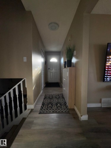 11452 152B Avenue, Edmonton, AB - Indoor Photo Showing Other Room