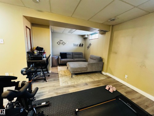 11452 152B Avenue, Edmonton, AB - Indoor