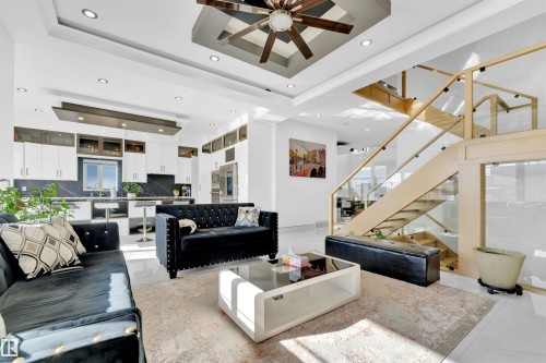 1704 19 Street, Edmonton, AB - Indoor