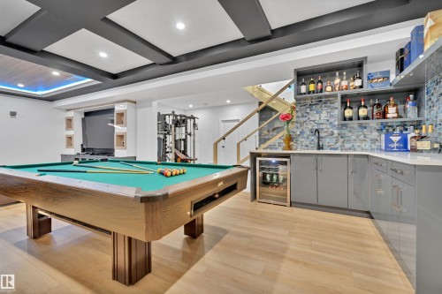 1704 19 Street, Edmonton, AB - Indoor Photo Showing Other Room