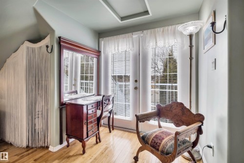 11 Madison Avenue, St. Albert, AB - Indoor