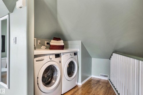 11 Madison Avenue, St. Albert, AB - Indoor Photo Showing Laundry Room