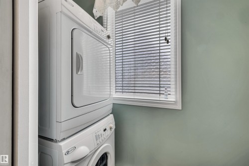 11 Madison Avenue, St. Albert, AB - Indoor Photo Showing Laundry Room