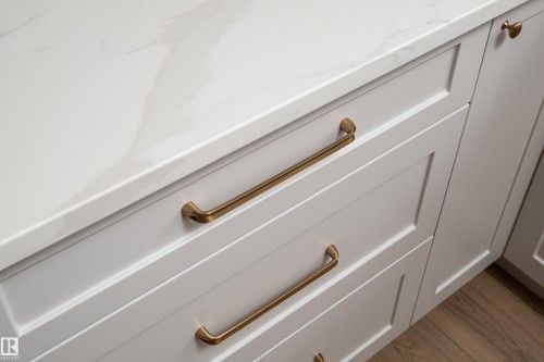 8 Darby Crescent, Spruce Grove, AB - Indoor Photo Showing Other Room