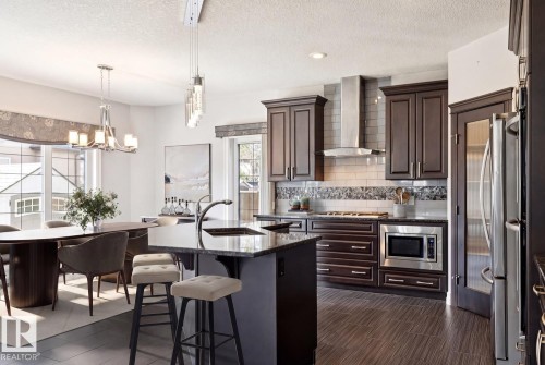 2665 Watcher Way, Edmonton, AB - Indoor Photo Showing Kitchen With Upgraded Kitchen