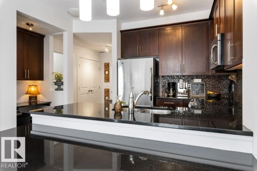 322 2584 Anderson Way, Edmonton, AB - Indoor Photo Showing Kitchen With Double Sink With Upgraded Kitchen
