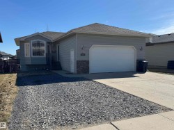 4465 38 ST  Drayton Valley, AB T7A 0A8