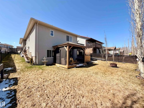 4465 38 St, Drayton Valley, AB - Outdoor