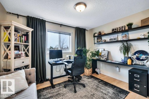 23 211 Blackburn Drive E, Edmonton, AB - Indoor Photo Showing Office