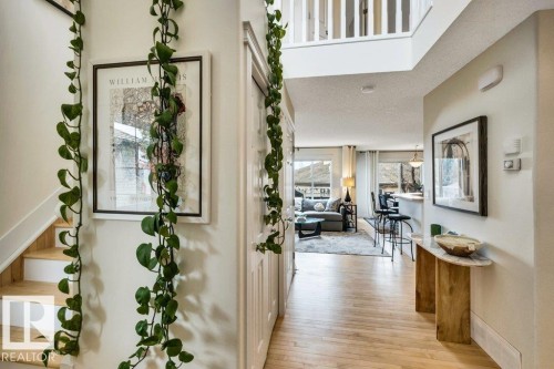 23 211 Blackburn Drive E, Edmonton, AB - Indoor Photo Showing Other Room