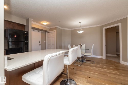 209 13111 140 Avenue, Edmonton, AB - Indoor