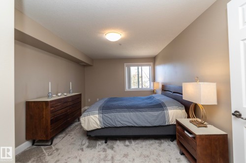 209 13111 140 Avenue, Edmonton, AB - Indoor Photo Showing Bedroom