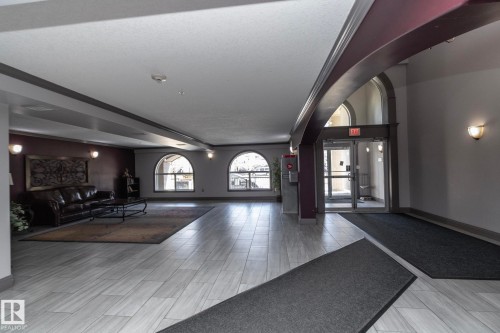 209 13111 140 Avenue, Edmonton, AB - Indoor Photo Showing Other Room