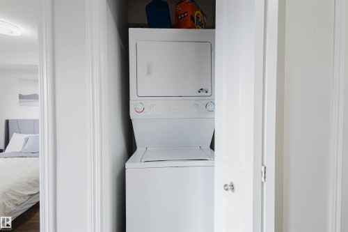 209 11803 22 Avenue, Edmonton, AB - Indoor Photo Showing Laundry Room