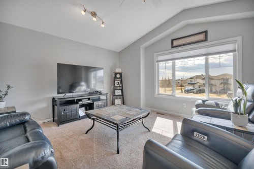 110 Windrose Drive, Leduc, AB - Indoor Photo Showing Living Room