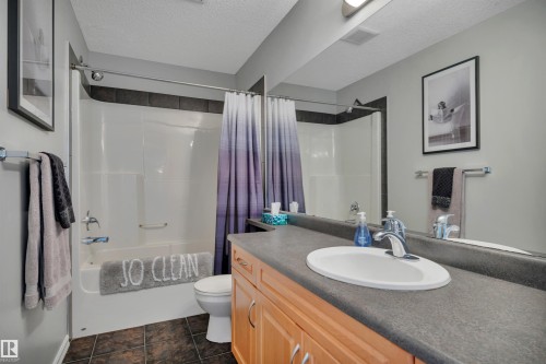 110 Windrose Drive, Leduc, AB - Indoor Photo Showing Bathroom