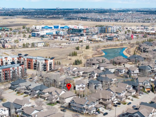 Aerial perspective showcasing a residential area with varied housing styles - 1110 Armitage Crescent, Edmonton, AB - Outdoor With View