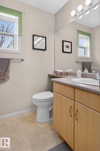 27 225 Blackburn Drive E, Edmonton, AB - Indoor Photo Showing Bathroom