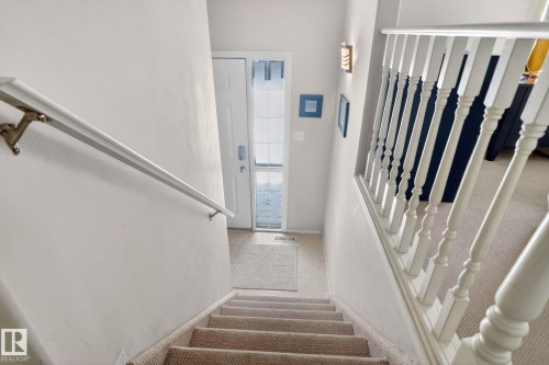27 225 Blackburn Drive E, Edmonton, AB - Indoor Photo Showing Other Room