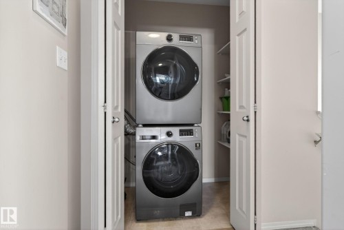 27 225 Blackburn Drive E, Edmonton, AB - Indoor Photo Showing Laundry Room