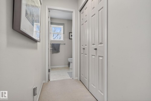 27 225 Blackburn Drive E, Edmonton, AB - Indoor Photo Showing Other Room