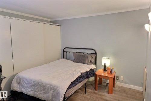 255 Evergreen Park, Edmonton, AB - Indoor Photo Showing Bedroom