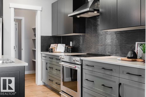 9389 Cooper Bend Bend, Edmonton, AB - Indoor Photo Showing Kitchen