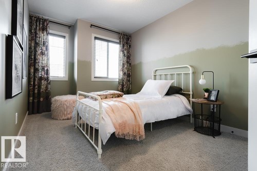 9389 Cooper Bend Bend, Edmonton, AB - Indoor Photo Showing Bedroom