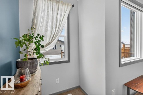 2405 Trumpeter Way, Edmonton, AB - Indoor Photo Showing Other Room