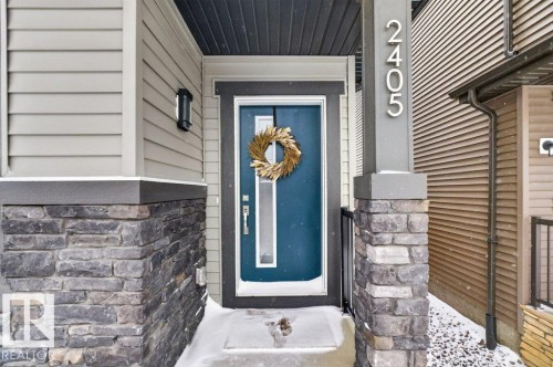 2405 Trumpeter Way, Edmonton, AB - Outdoor With Exterior