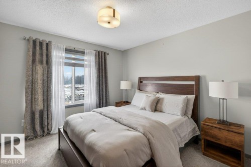 2405 Trumpeter Way, Edmonton, AB - Indoor Photo Showing Bedroom