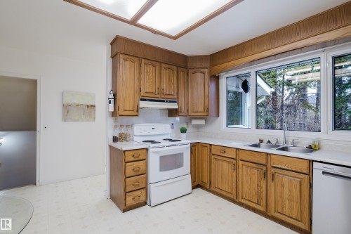 7907 Saskatchewan Drive, Edmonton, AB - Indoor Photo Showing Kitchen With Double Sink