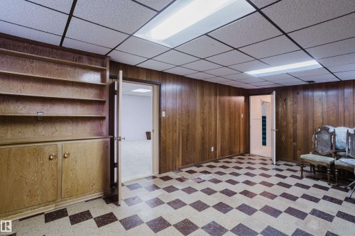 7907 Saskatchewan Drive, Edmonton, AB - Indoor