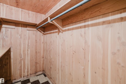 7907 Saskatchewan Drive, Edmonton, AB - Indoor Photo Showing Other Room