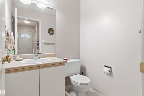 1491 Jefferys Crescent, Edmonton, AB - Indoor Photo Showing Bathroom