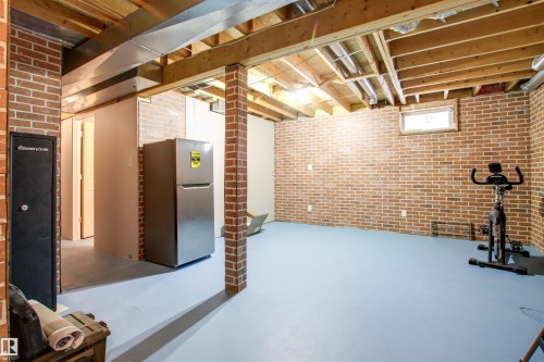 1491 Jefferys Crescent, Edmonton, AB - Indoor Photo Showing Basement