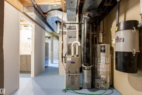 1491 Jefferys Crescent, Edmonton, AB - Indoor Photo Showing Basement