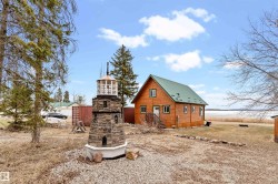 51 lakeshore dr Rural Lac Ste. Anne County, AB T0E 1V0